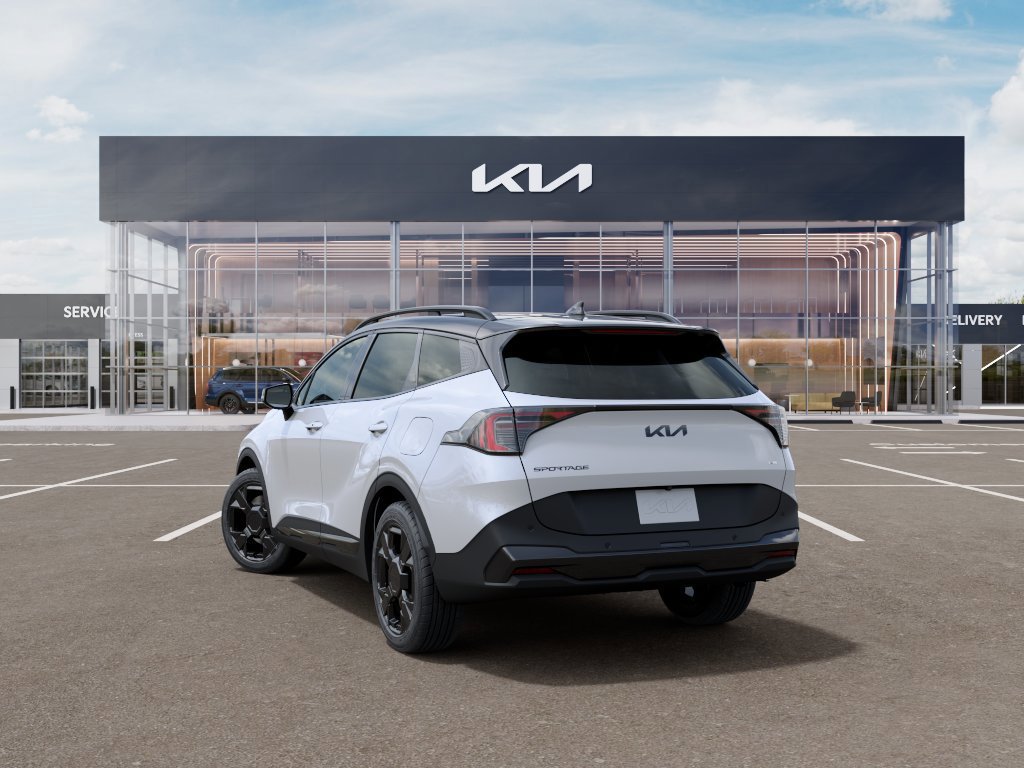 2027 Kia Sportage X-LINE 5DR SPORT UTILITY Slide 3